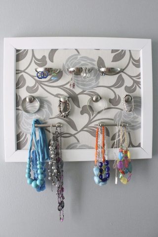 An Easy Wall-Mounted DIY Jewelry Organizer - The Homes I Have Made