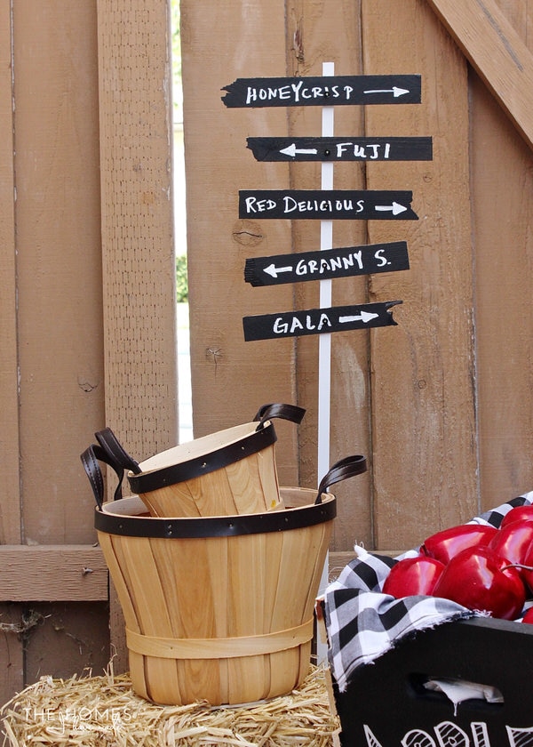 Decorate your Fall Porch display with this oh-so-easy Apple Orchard sign!