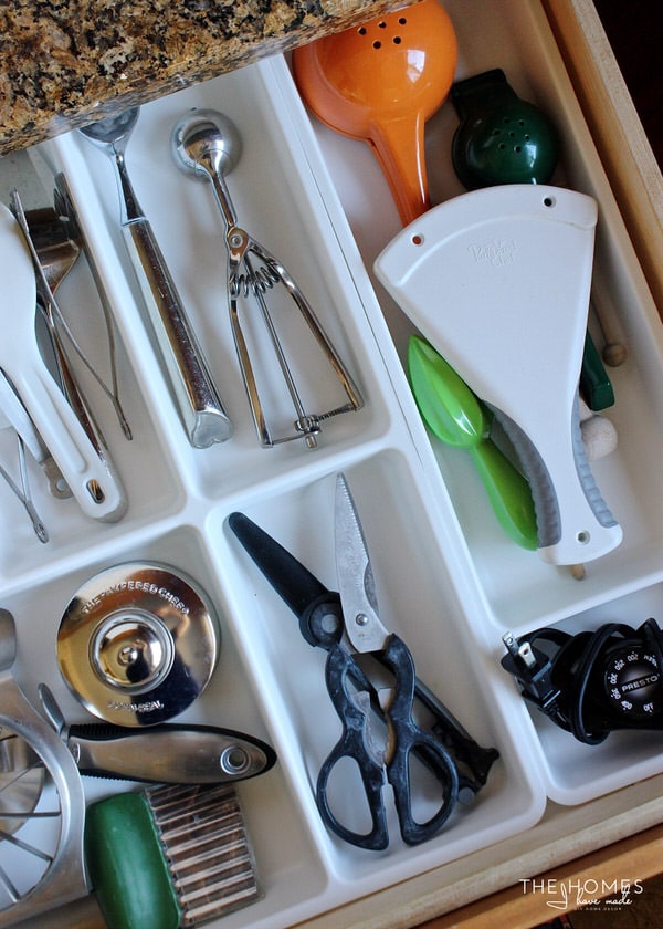 Place like items together when organizing kitchen drawers