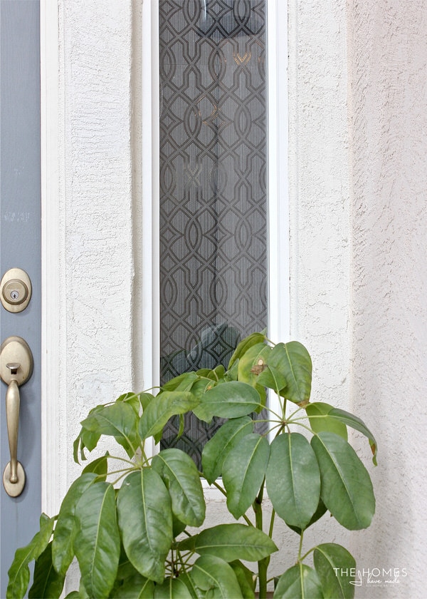 Create a great first impression to your house guests and neighbors with these simple front porch updates!