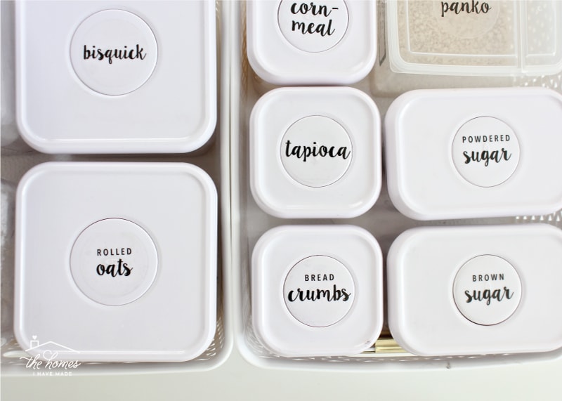 Get your pantry and spice cabinet in order with these fully customizable pantry and spice jar labels! Simply edit, print and label!