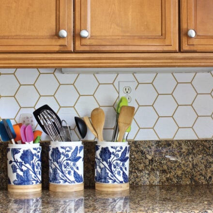 How to Install a Peel & Stick Tile Backsplash In a Rental (Without ...