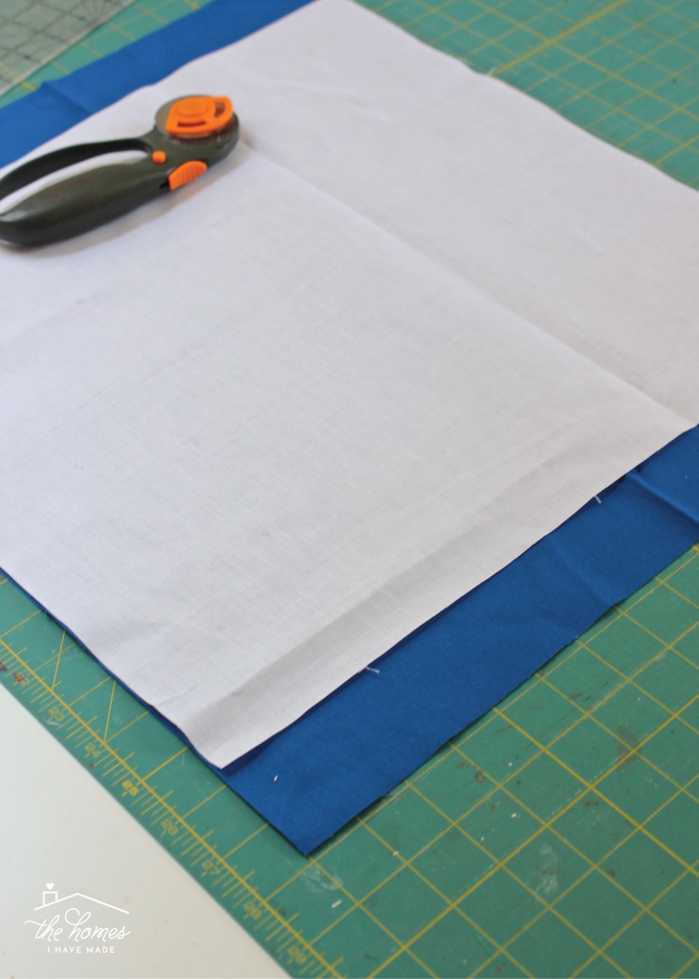 fabric laying on top of a self healing cutting mat