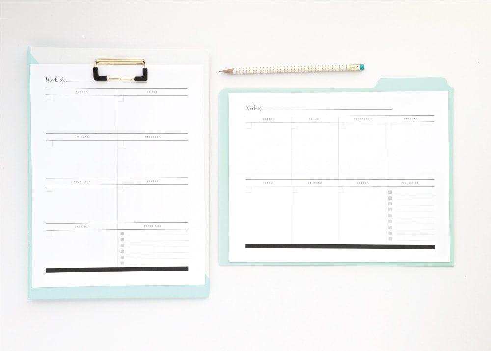 These editable, changeable. mix-&-match Printable Planner Pages (featuring daily, weekly and monthly options!) provide ultimate flexibility for your planning needs!