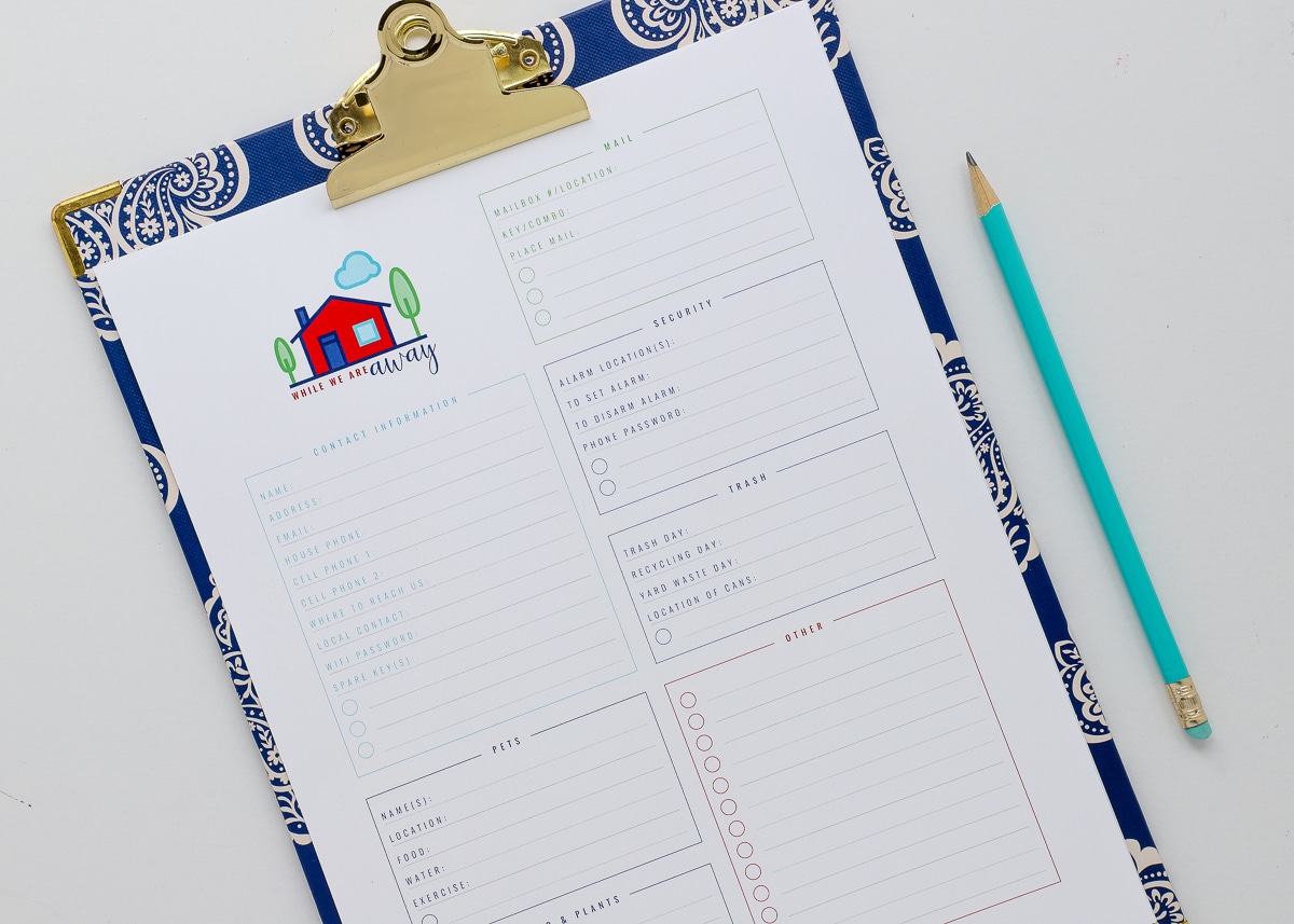 Organize, plan and track every last detail of your next vacation with this 50-page Printable Vacation Planner!