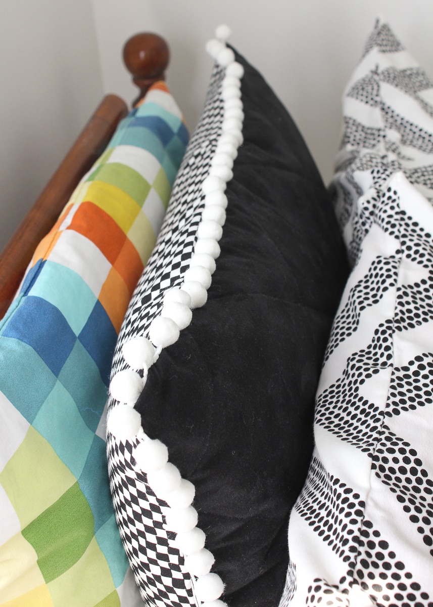 Pillows are one of the easiest ways to decorate or refresh your home, AND they are super simple and fun to make! Check out these easy DIY pillow projects you can make for your own home!