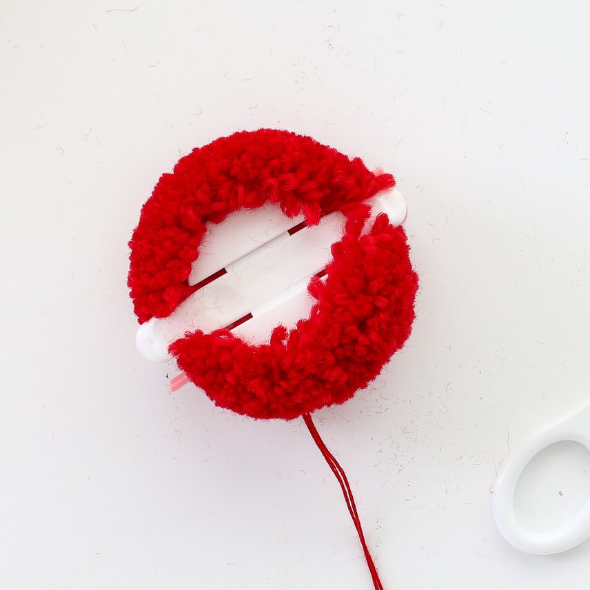 How to Add Pom Poms to A Pillow The Homes I Have Made