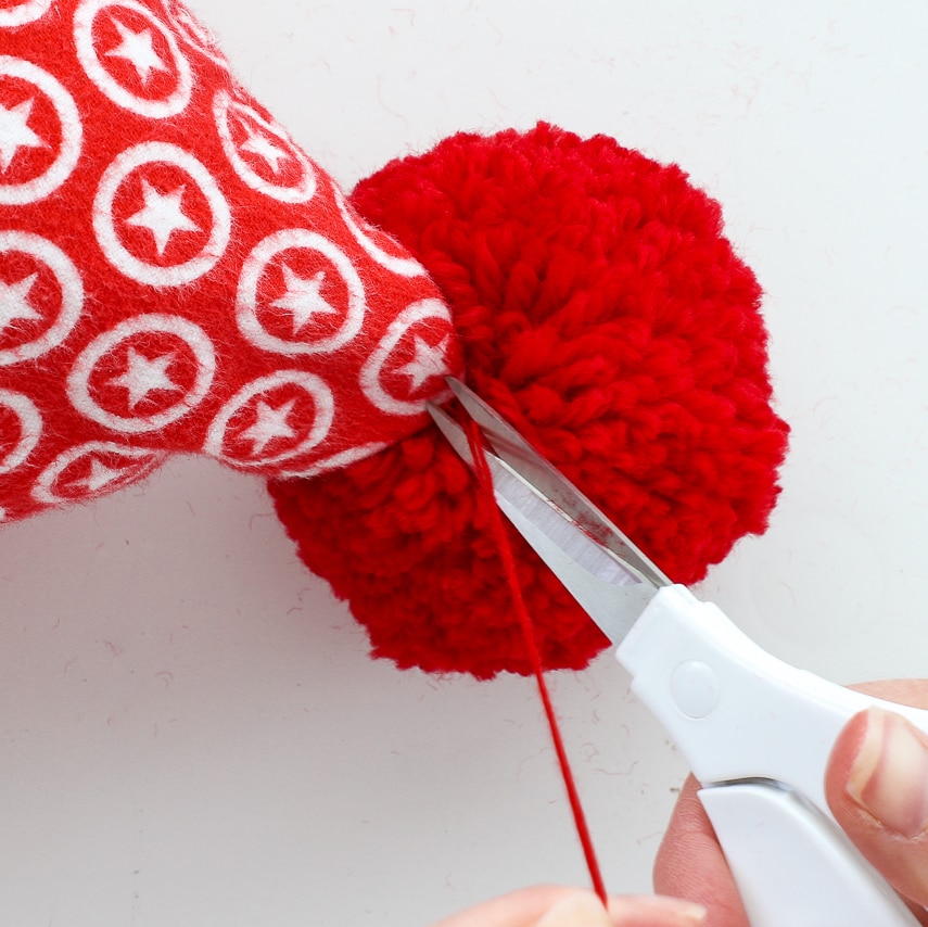 How to Add Pom Poms to A Pillow The Homes I Have Made