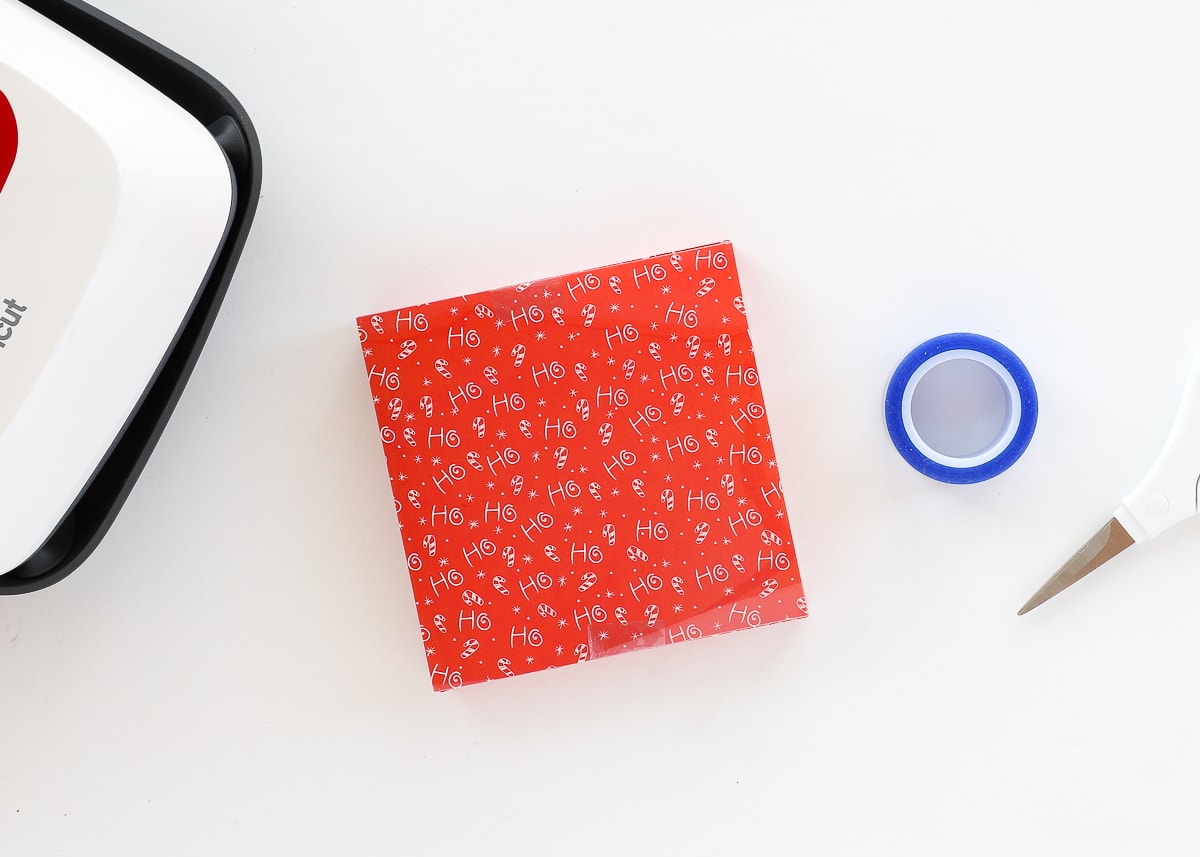 DIY Wooden Christmas Signs With Cricut Iron On The Homes I Have Made diy-wooden-christmas-signs-with-cricut-iron-on-the-homes-i-have-made