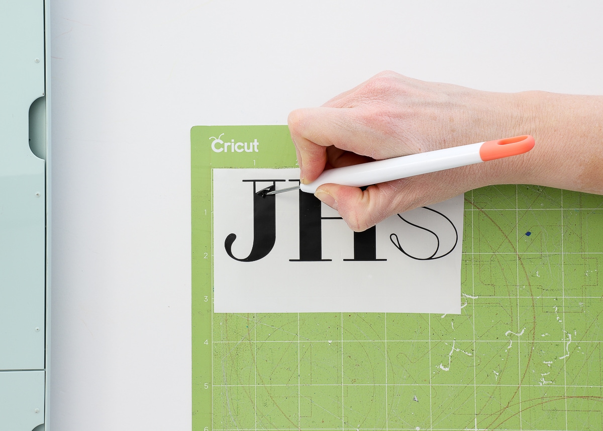 How to Make Vinyl Labels with a Cricut A Comprehensive Guide