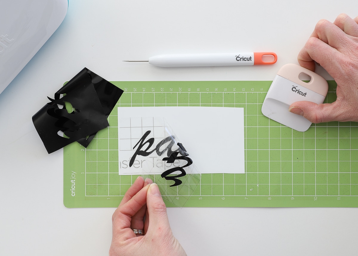 How to Make Vinyl Labels with a Cricut A Comprehensive Guide