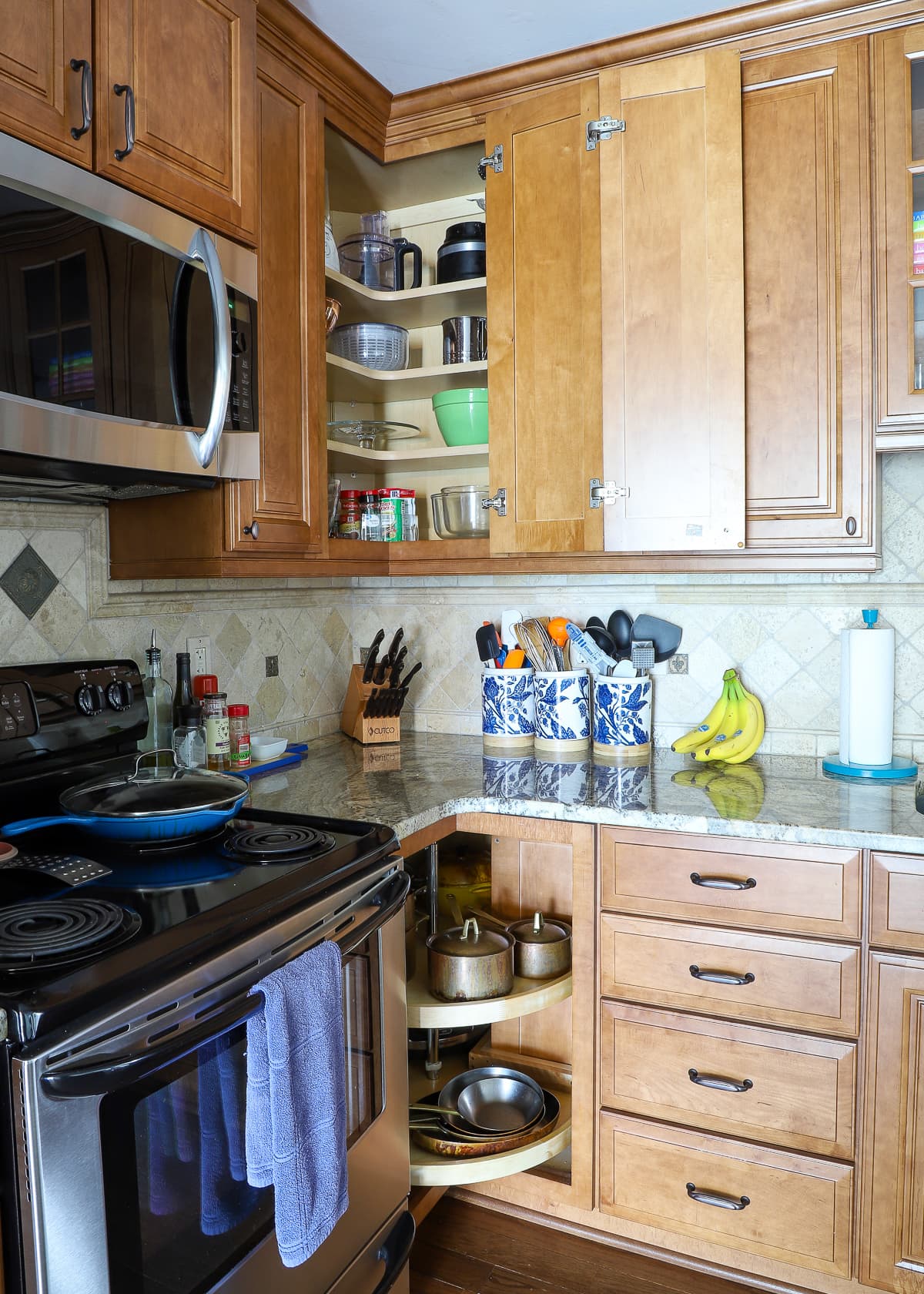 how to organize corner kitchen cabinets how to organize corner kitchen cabinets the homes i made how to organize corner kitchen cabinets how to organize corner kitchen cabinets the homes i made