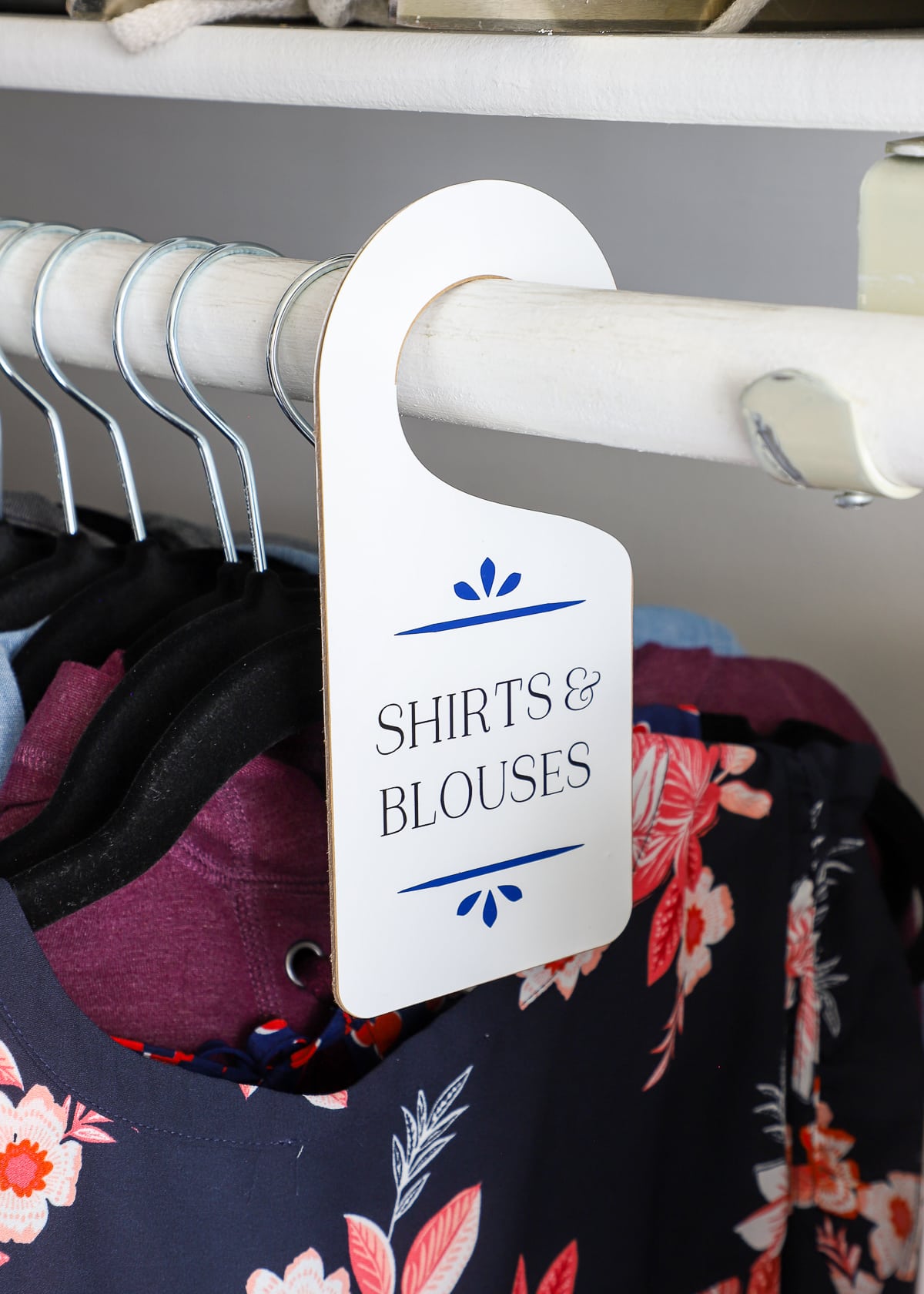 diy-hanging-closet-dividers-with-a-cricut-maker-the-homes-i-have-made