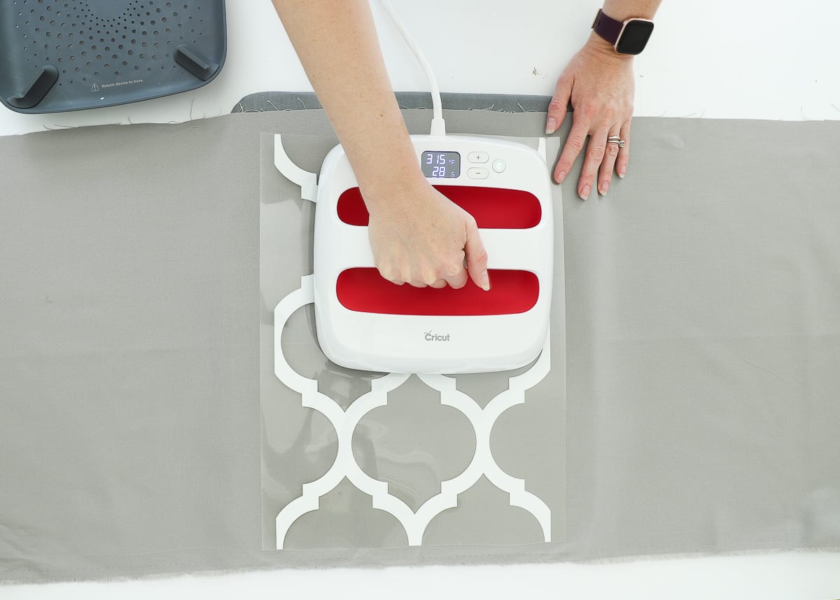 How to Use Cricut Smart IronOn to Make a Custom Pillow The Homes I