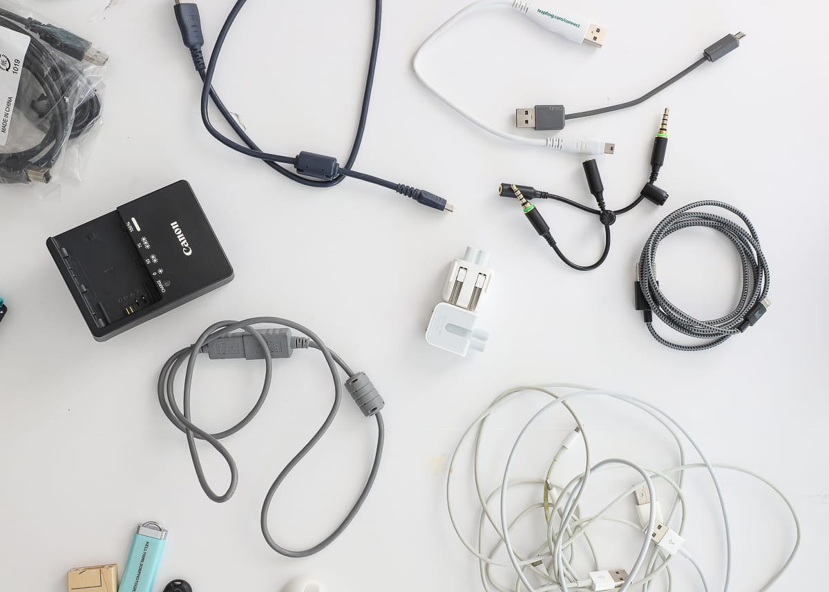 3 Ways to Organize Cords in a Drawer The Homes I Have Made