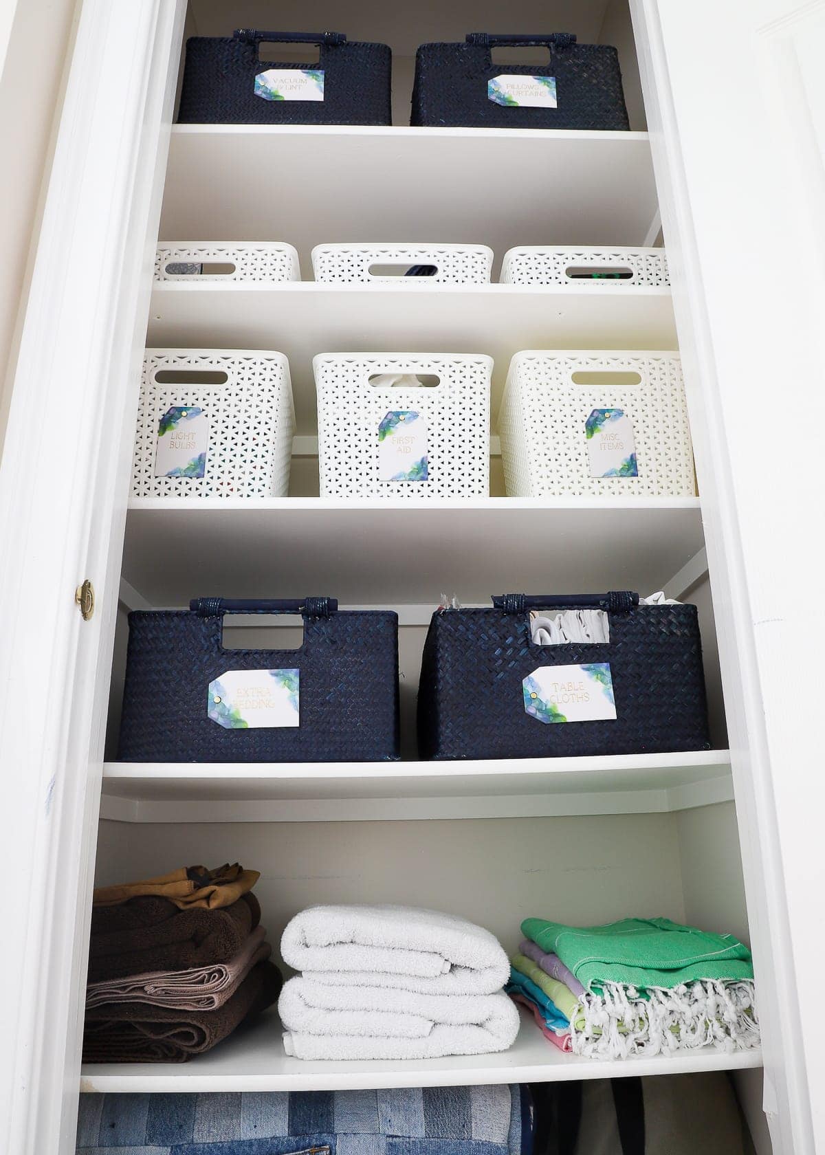 Our Organized Linen Closet (Finally!) - The Homes I Have Made