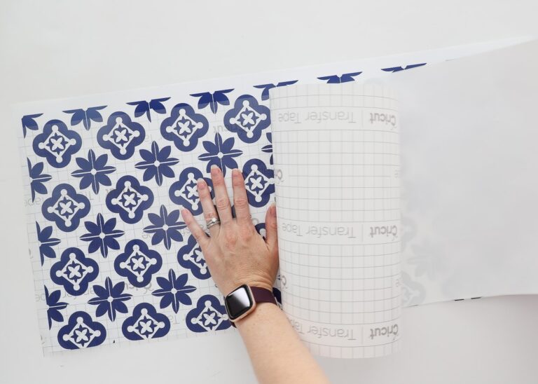 How to Make a Vinyl Tile Backsplash with a Cricut