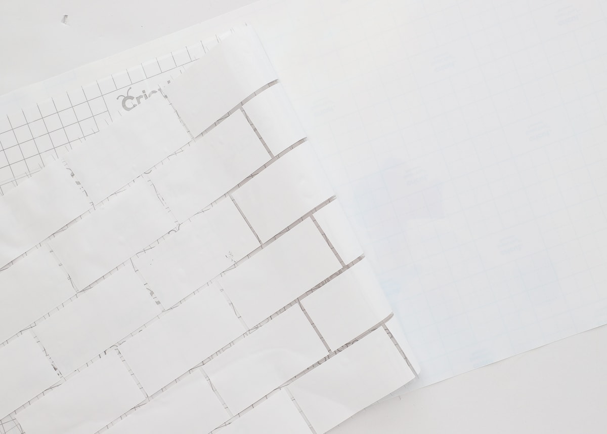 How to Make a Vinyl Tile Backsplash with a Cricut