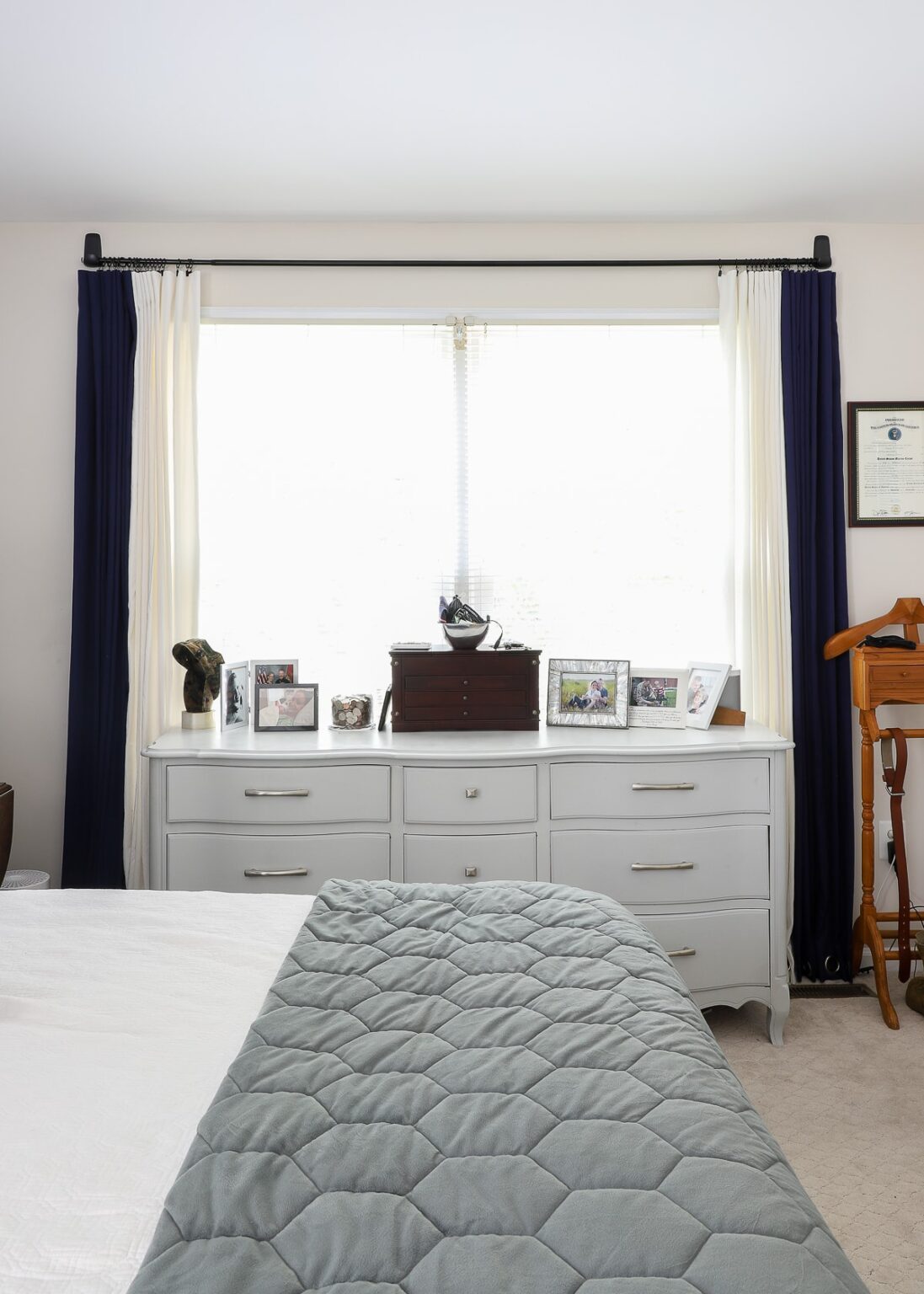 How to Hang a Curtain Rod Without Drilling into the Wall