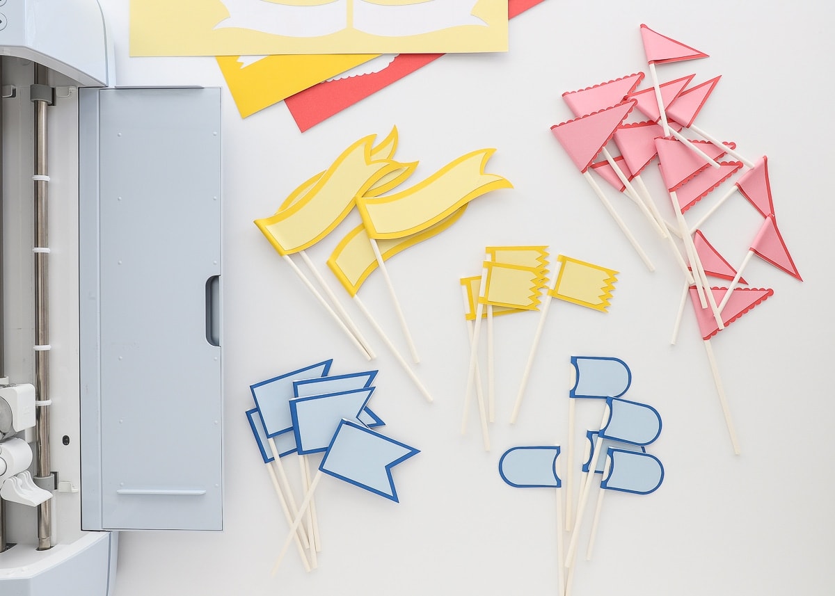 DIY Cupcake Toppers with a Cricut The Homes I Have Made