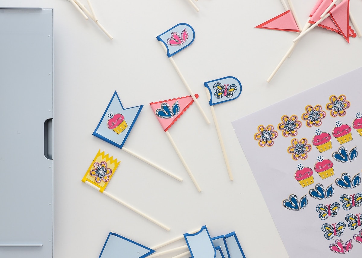 DIY Cupcake Toppers with a Cricut The Homes I Have Made