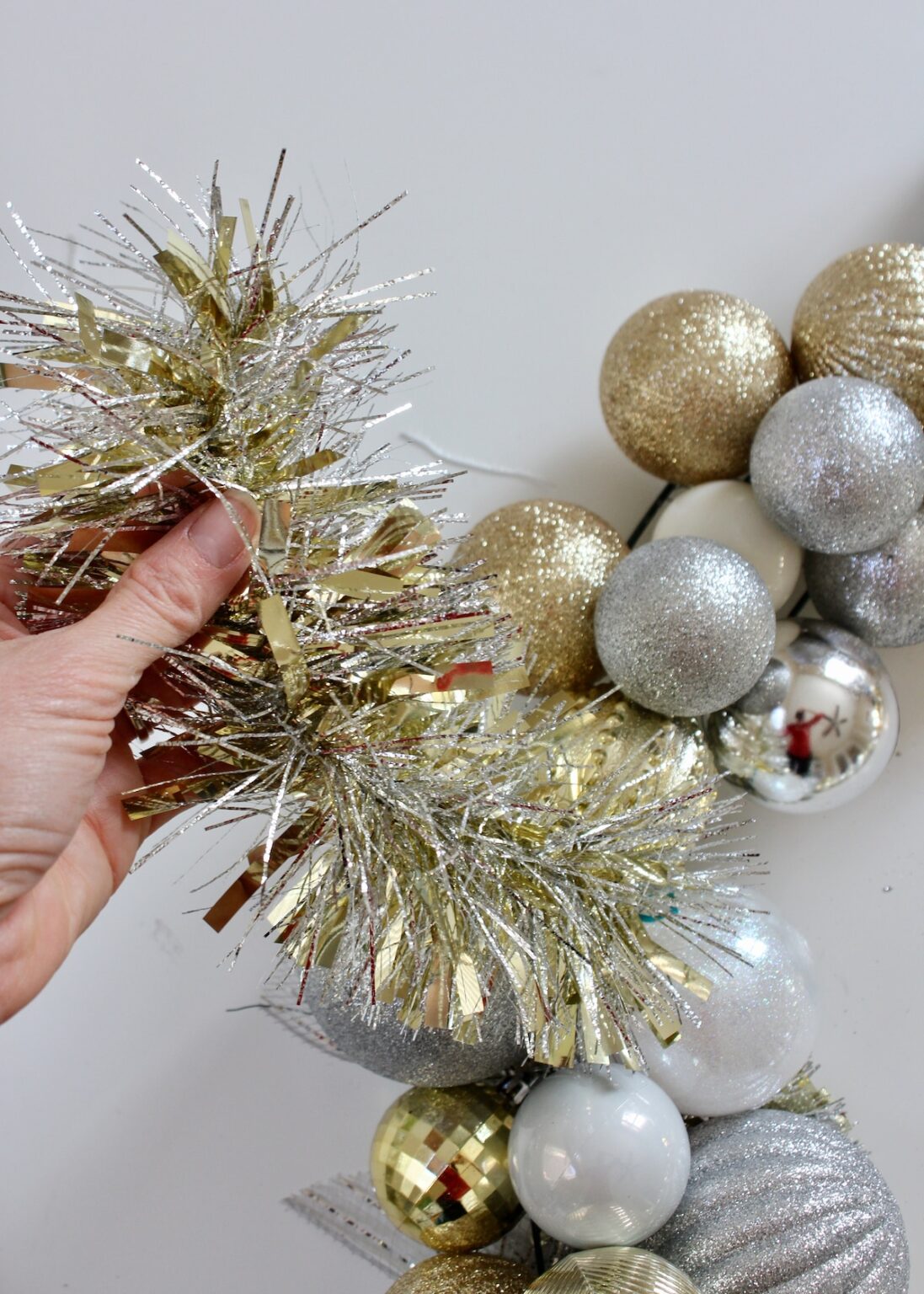 Quick & Easy DIY Ornament Wreath | 2 Methods