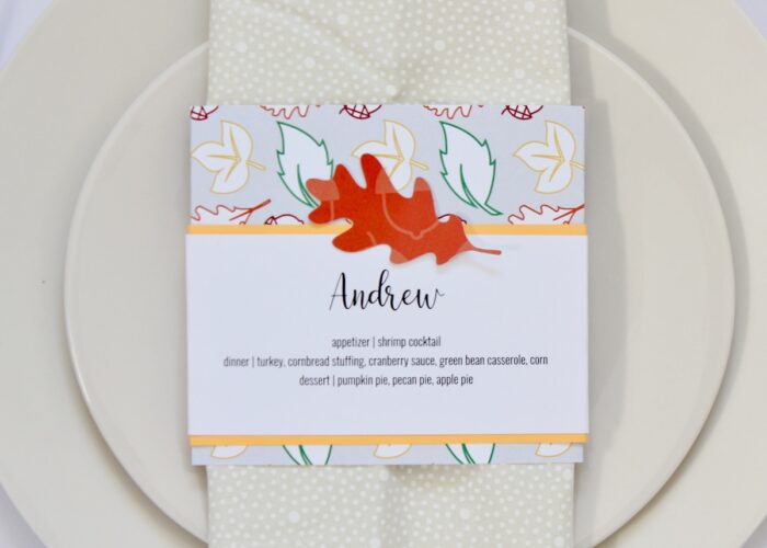 Printed Thanksgiving place card with menu