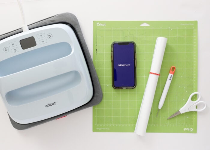 Supplies needed to make iron-on projects with Cricut and EasyPress 3