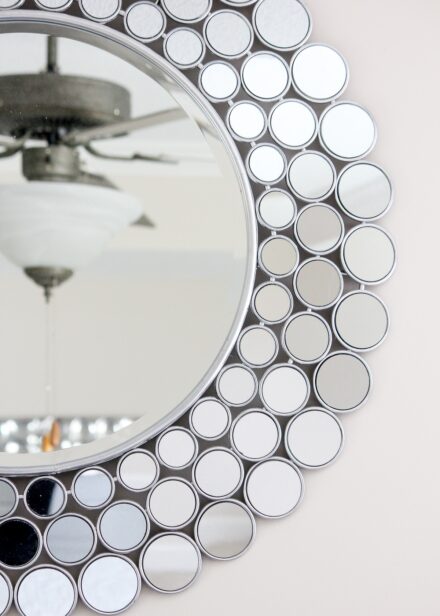How To Spray Paint A Mirror Step By Step Guide How To Spray Paint A Mirror 15 440x616