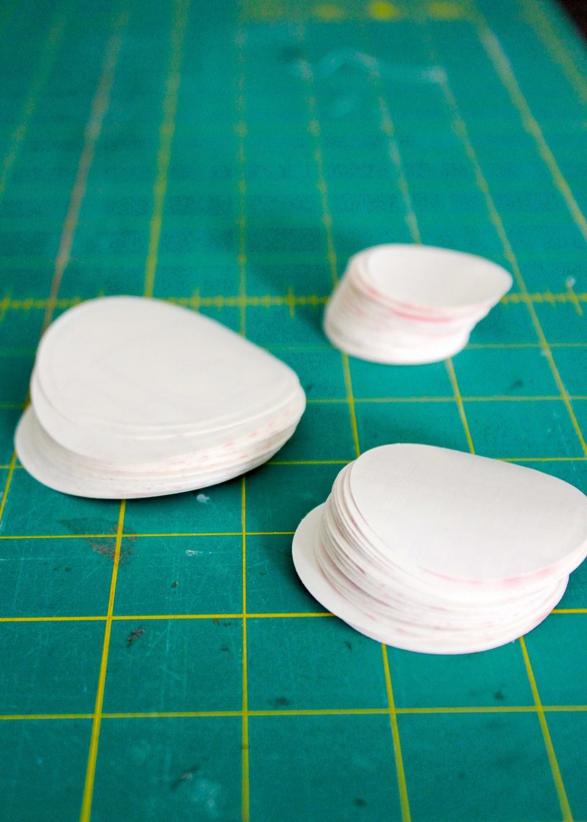 How to Spray Paint a Mirror StepbyStep Guide