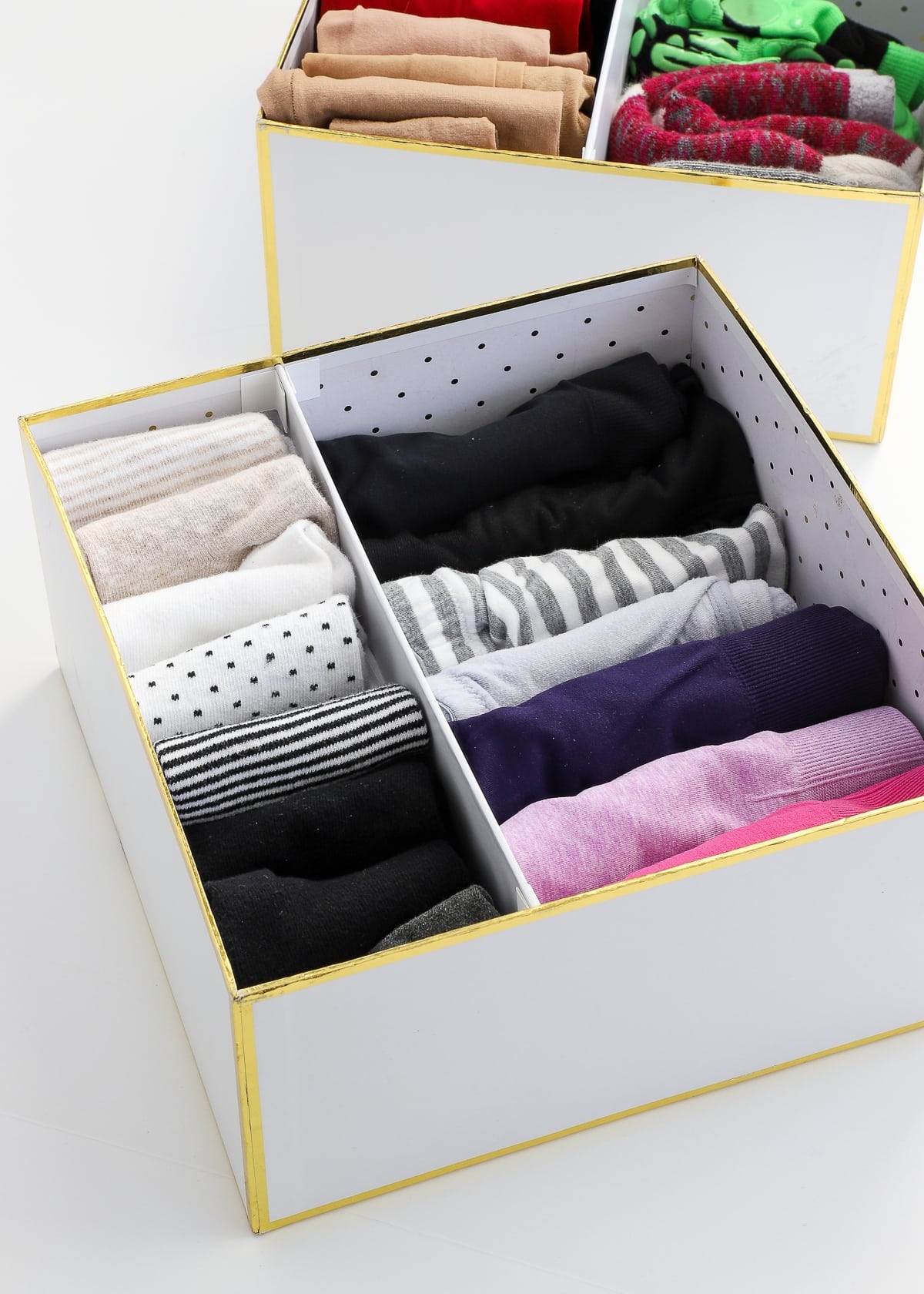 20+ Creative Ways to Organize with Cardboard All Over the Home