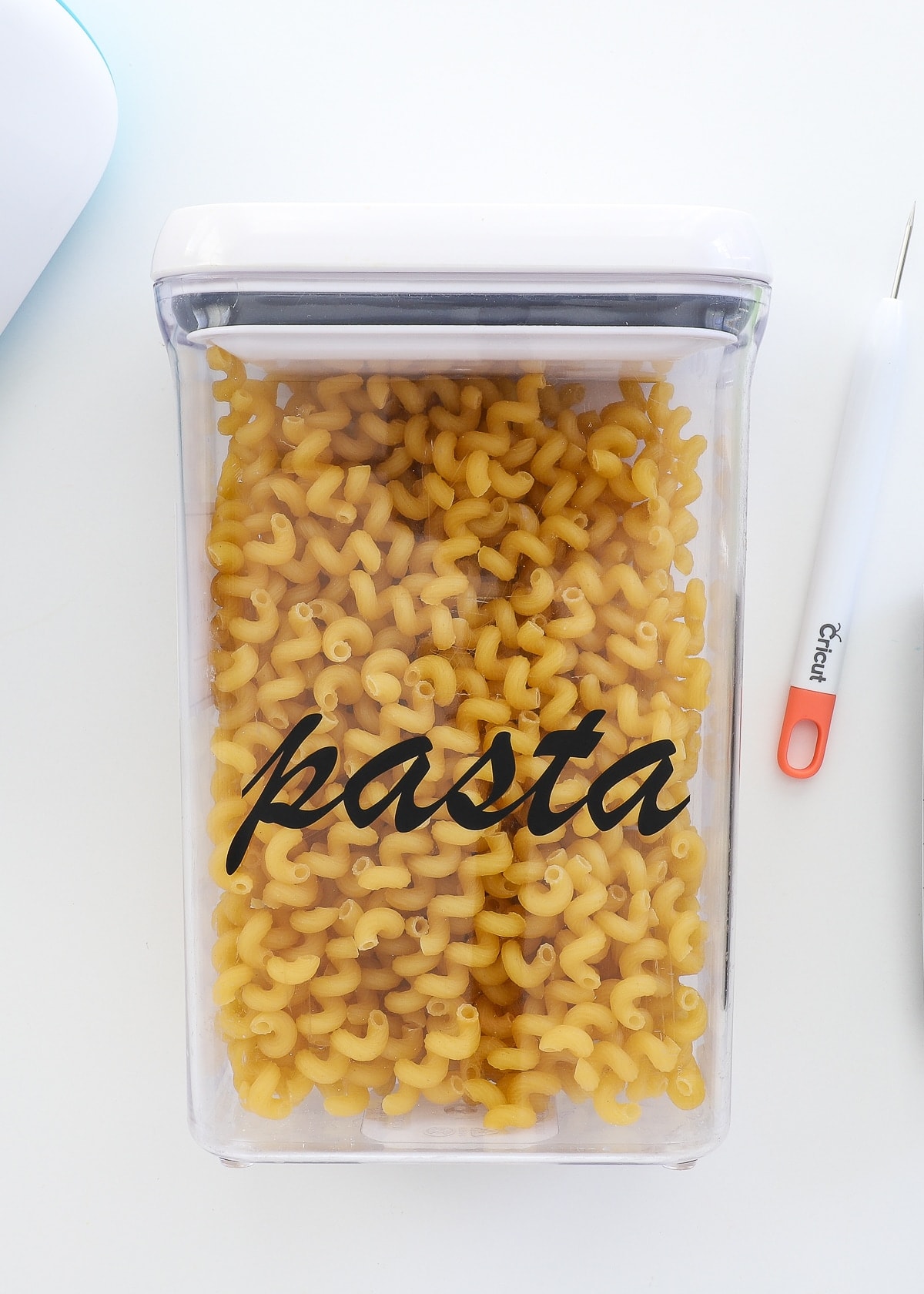 Pasta container with a vinyl pantry label