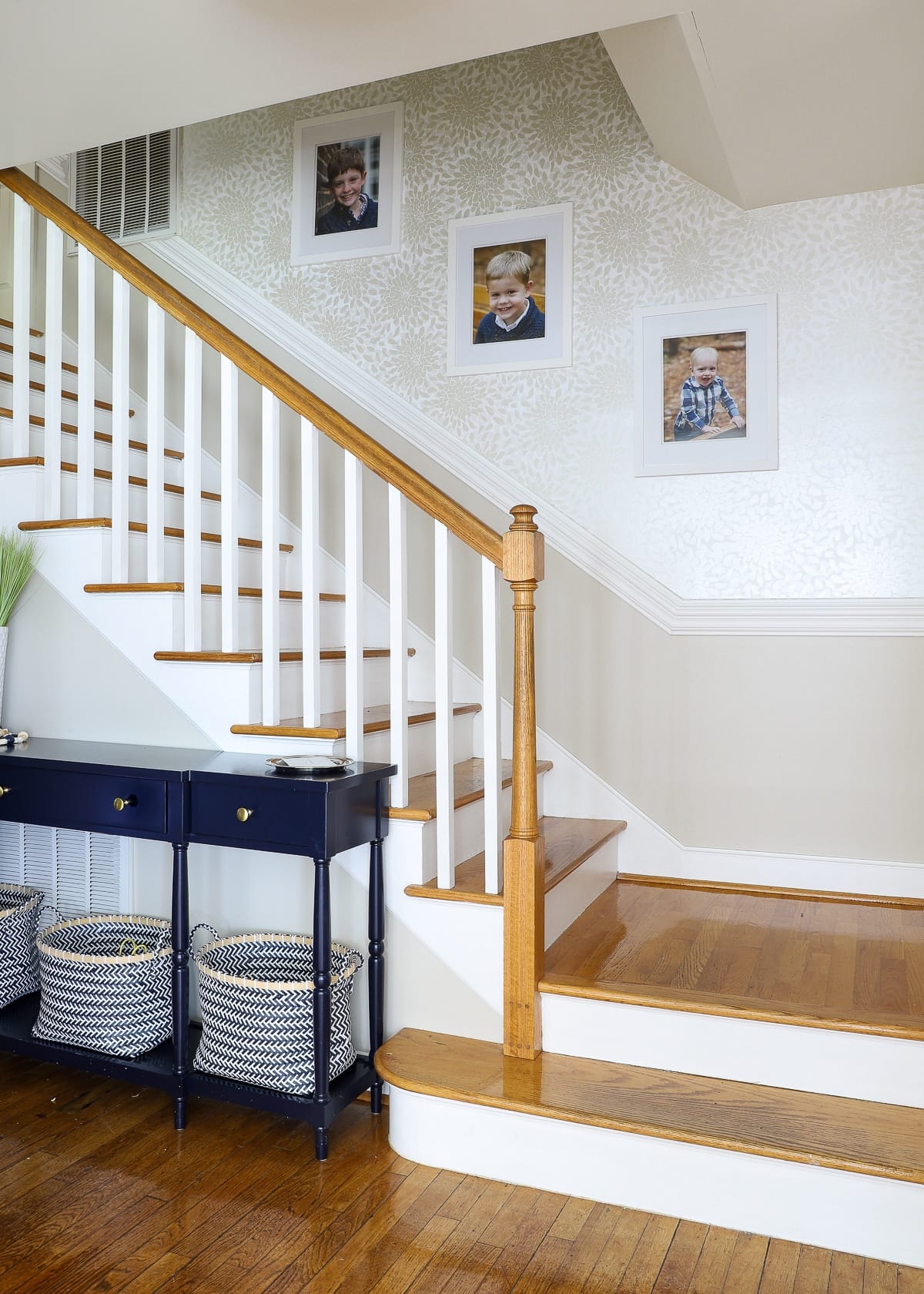 Wallpapering a Stairwell Tips You Need to Know! The Homes I Have Made