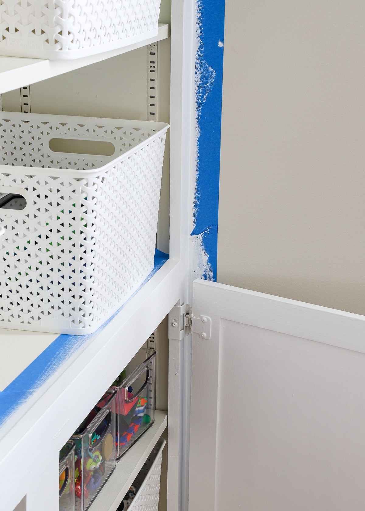 How to Wallpaper the Back of a Bookcase StepbyStep The Homes I Have Made