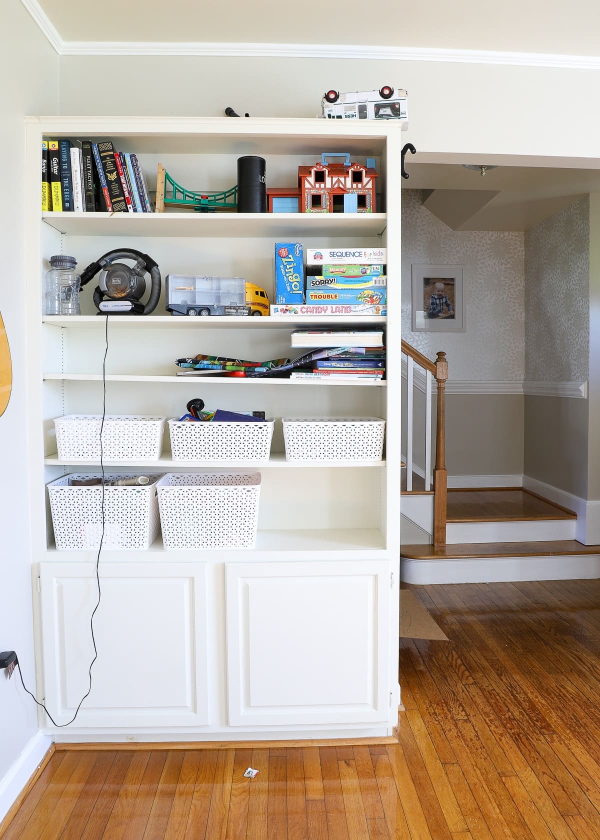 How to Wallpaper the Back of a Bookcase StepbyStep The Homes I Have Made