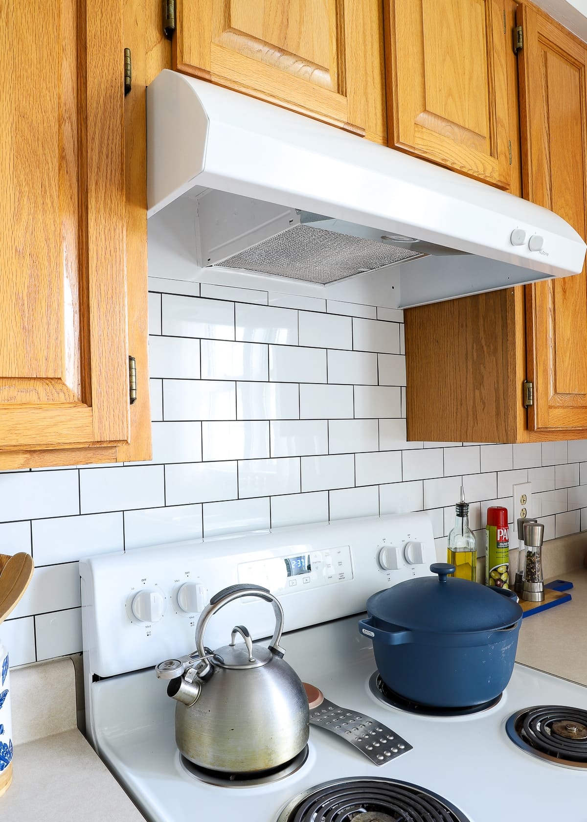 12 Removable Kitchen Backsplash Ideas