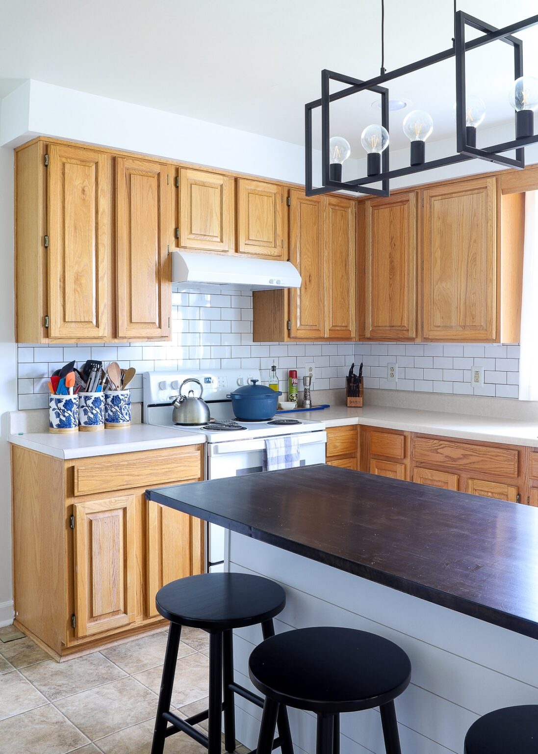 How to Install a Peel & Stick Tile Backsplash In a Rental (Without ...