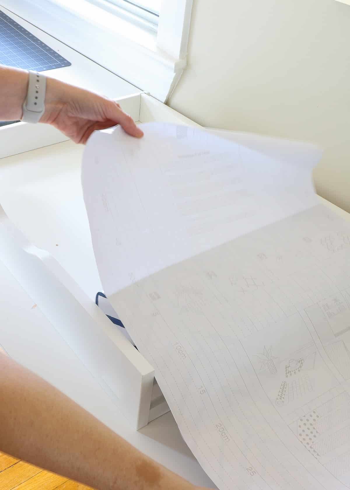 The Best Way to Line Drawers & Shelves with Pretty Paper The Homes I