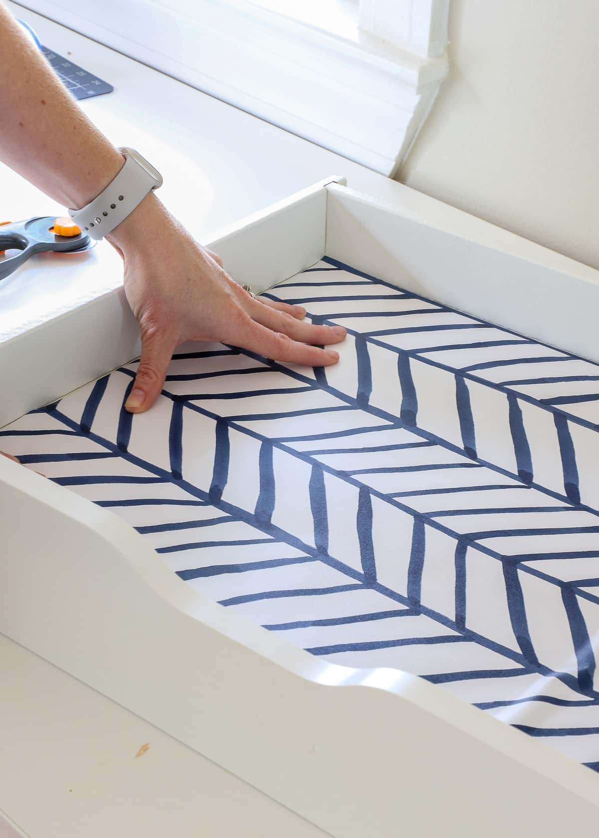 The Best Way to Line Drawers & Shelves with Pretty Paper The Homes I